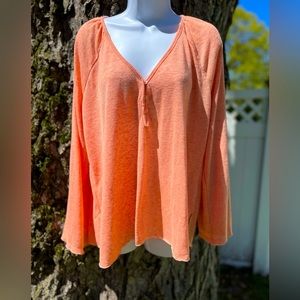 V Neck Knit Top 🍑